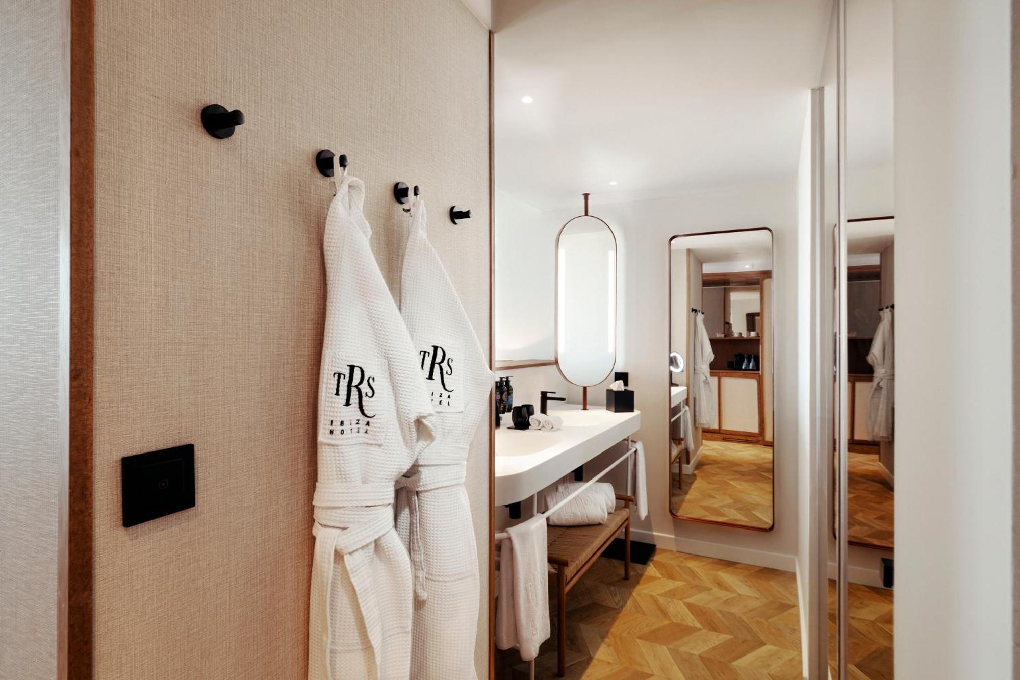 The Signature Level At Trs Ibiza Hotel (Adults Only) Sant Antoni de Portmany Екстериор снимка